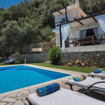 Вилла Pasithea - Breathtaking Seaviews, Infinity Pool, Privacy, Close To The