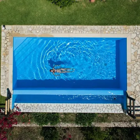 Вилла Pasithea - Breathtaking Seaviews, Infinity Pool, Privacy, Close To The Нидри