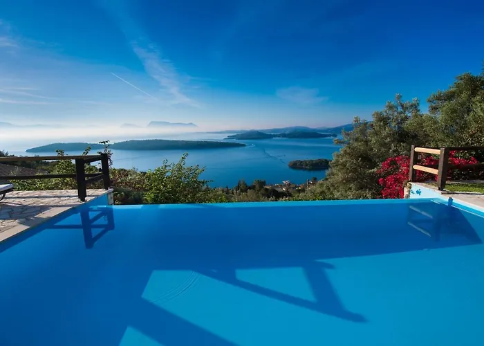 Pasithea - Breathtaking Seaviews, Infinity Pool, Privacy, Close To The Nydri (Lefkada)