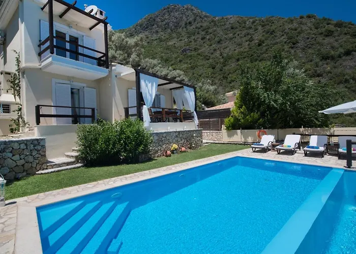 Pasithea - Breathtaking Seaviews, Infinity Pool, Privacy, Close To The Villa Nydri (Lefkada)