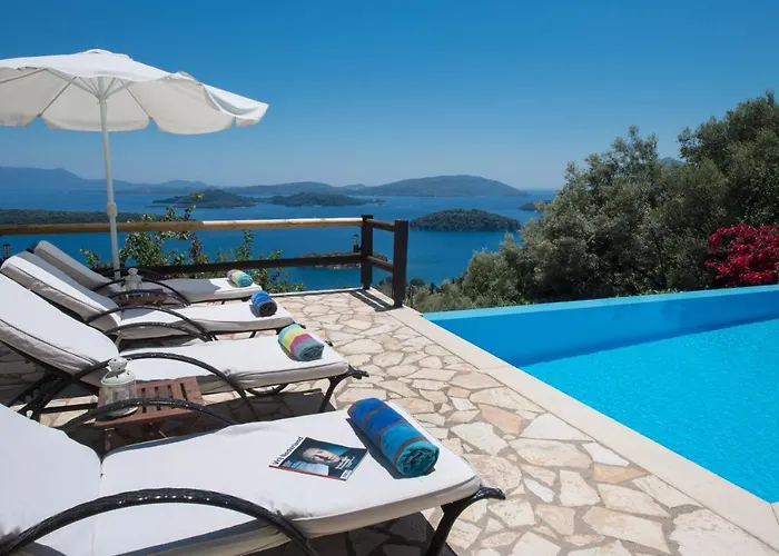Pasithea - Breathtaking Seaviews, Infinity Pool, Privacy, Close To The Nydri (Lefkada)